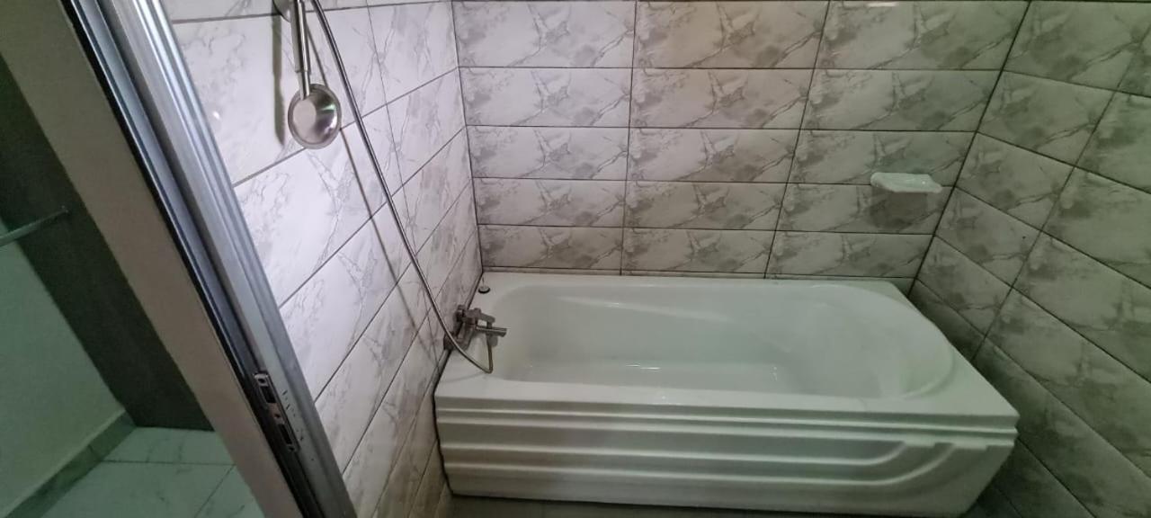 Residence Diakhaby Conakry Esterno foto