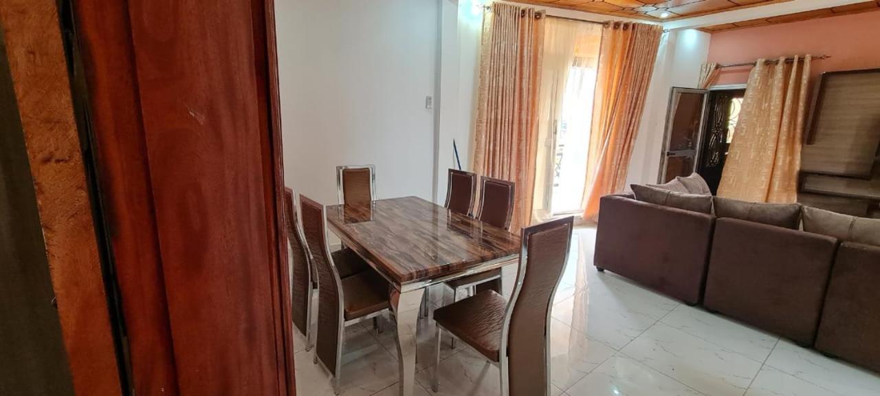 Residence Diakhaby Conakry Esterno foto